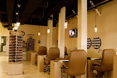 The City of Lawrence in Kansas is home to more than 20 Nail salons to take care of your nails and party needs. This page will provide the details of the 5 top-rated nail salons in Lawrence KS such as the services offered, the contact info, the timings, and the pricing.